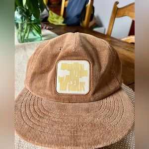 Moutain Hardwear Corduroy Strapback Hat